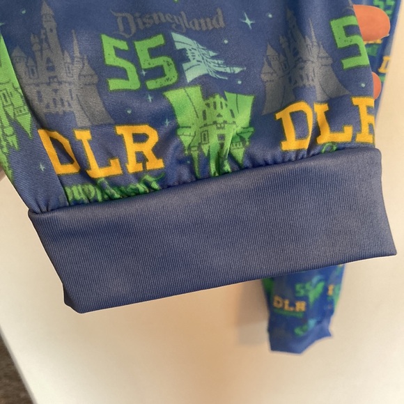 🧡🧡 Disneyland Resort Pajama Pants (size M) NWT - Picture 4 of 8